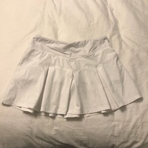 Ivivva/ Lulu Lemon skirt